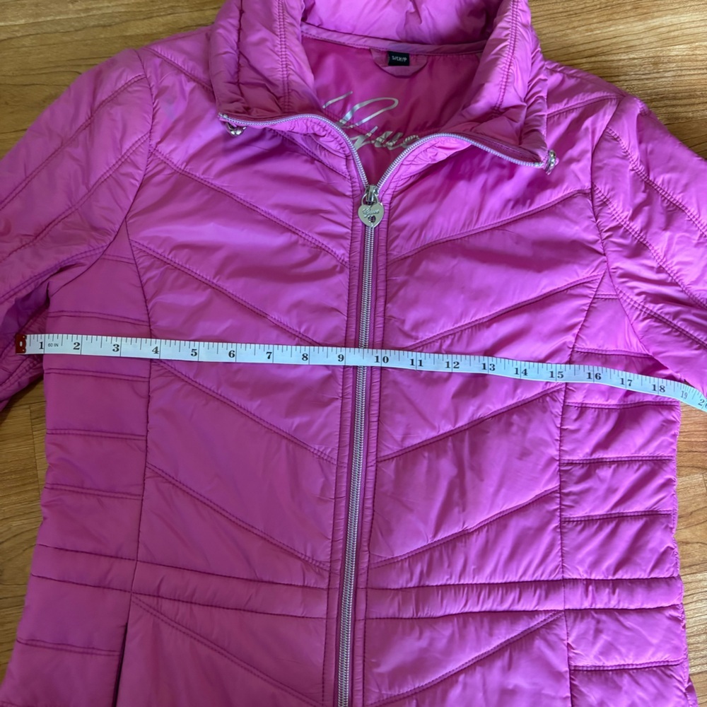 Guess pink quilted puffer jacket Women’s size Small - Picture 12 of 13